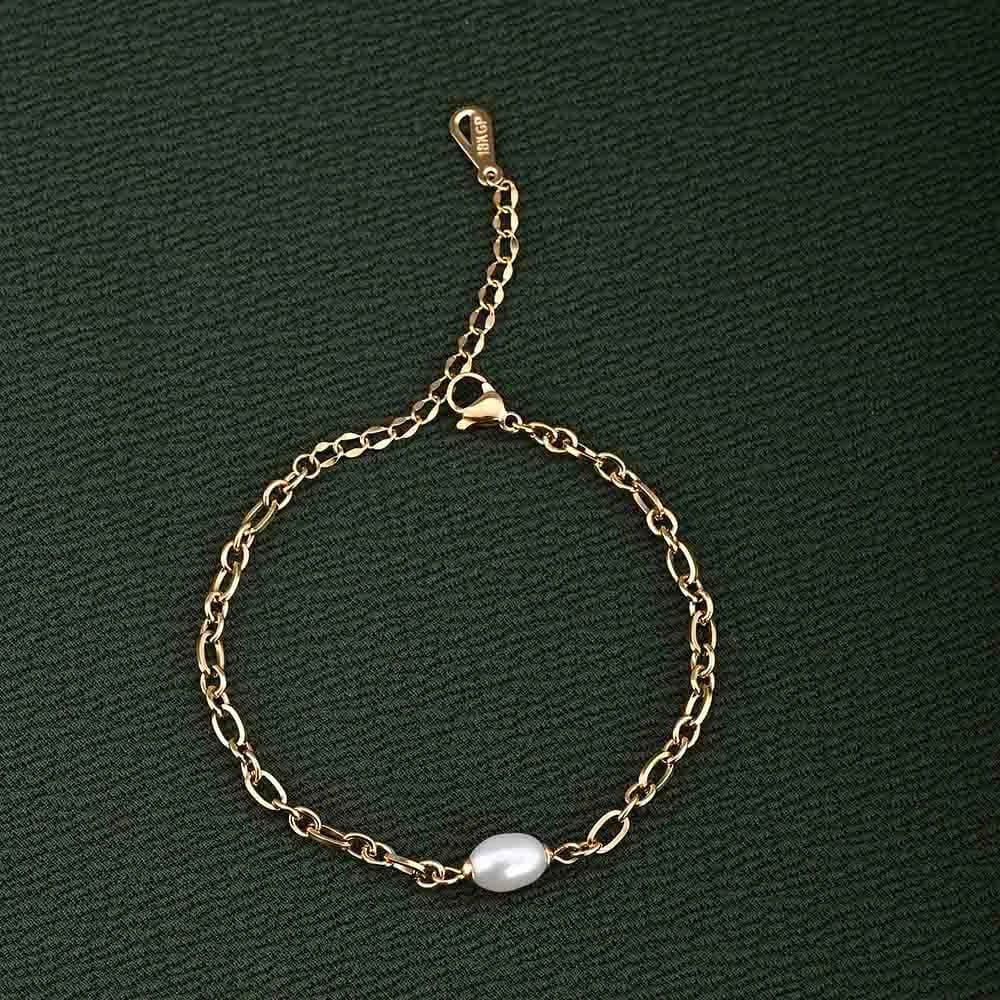 Women's Gold Casual Wear Gold Plated Stainless Steel Bracelet