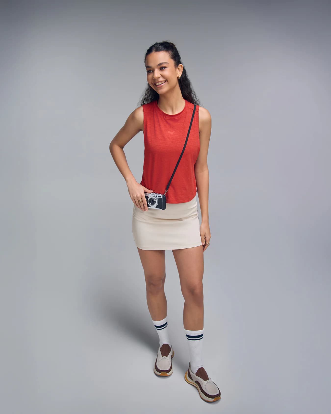 Women's Red Casual Relaxed Fit Solid Sleeveless Tank