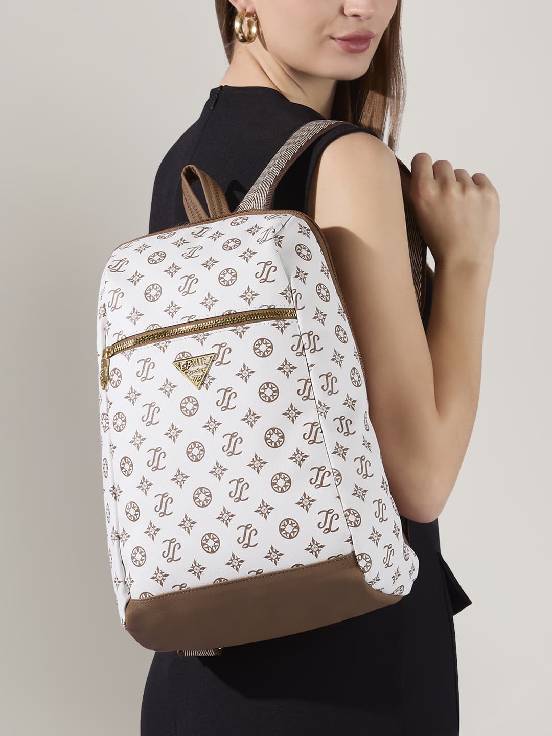 Women's White Casual Printed Synthetic Leather Casual Backpack