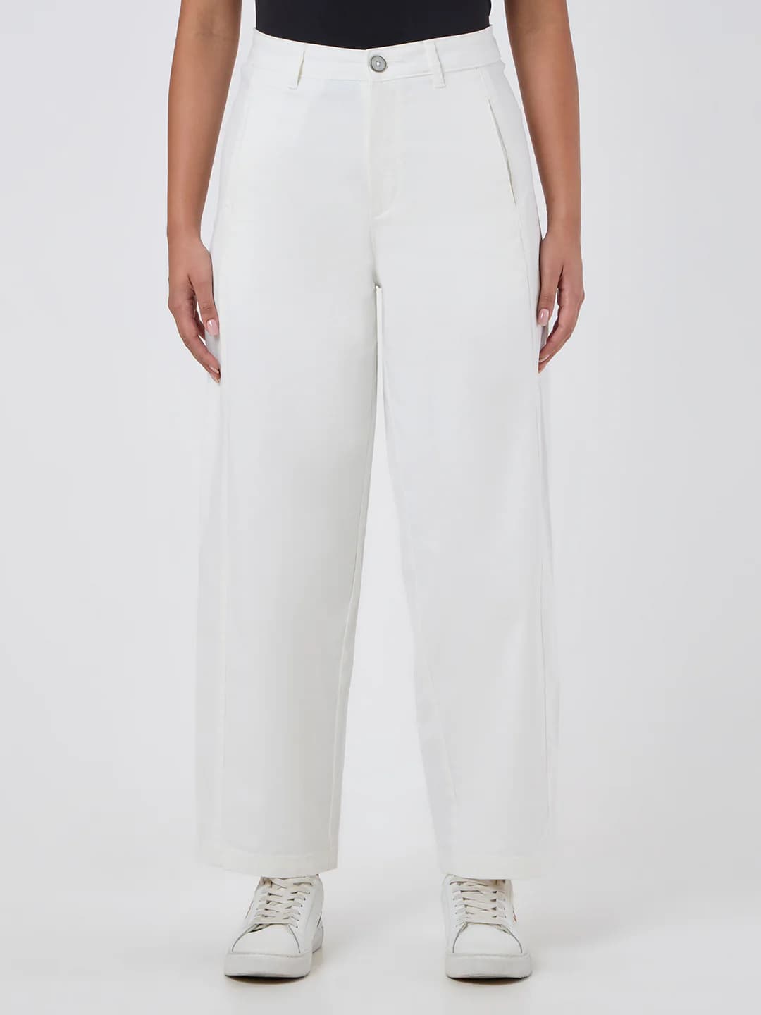 Women's White Casual Regular Length Trouser