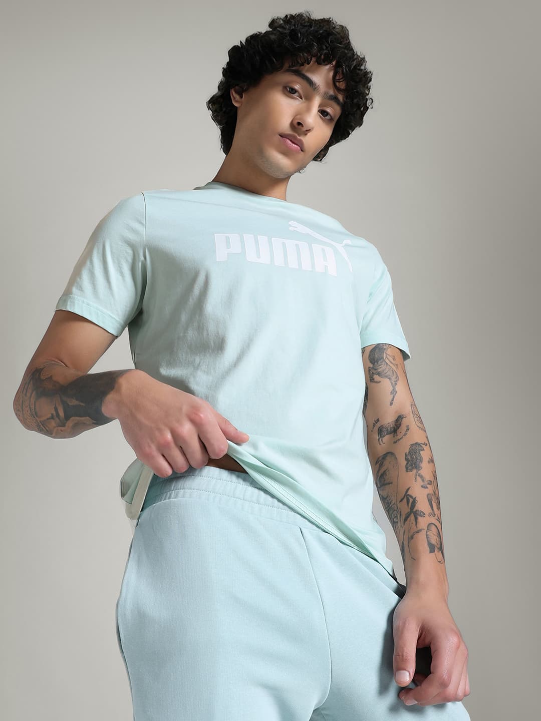 Men's Blue Casual Half Sleeves Round Neck Tshirt