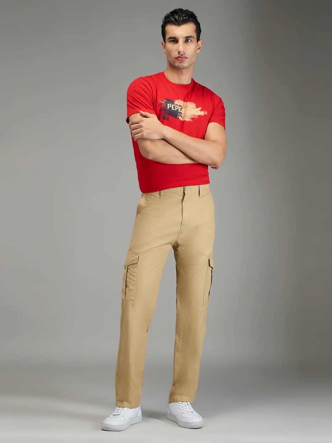 Men's Beige Casual Solid Mid Rise Cargo