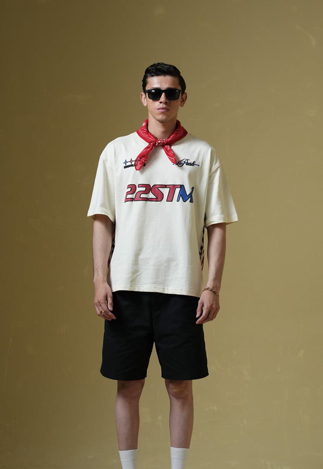 Men's Cream Casual Oversized Fit Half Sleeves Tshirt