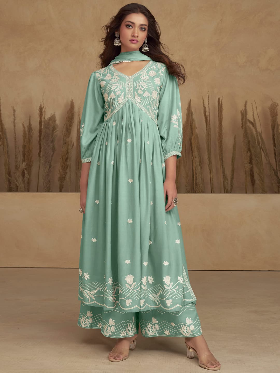 Women's Green Festive Regular Fit Three Quarter Sleeves Salwar Suit