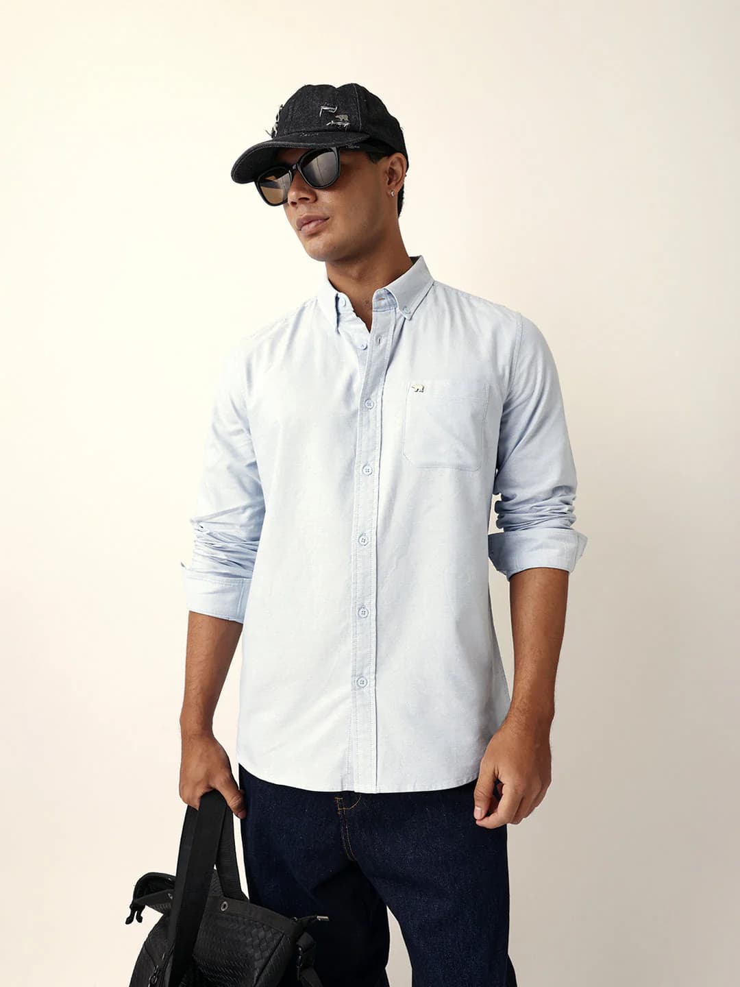 Men's Light Blue Solid Slim-Fit Casual Cotton Shirt with Button-Down Collar