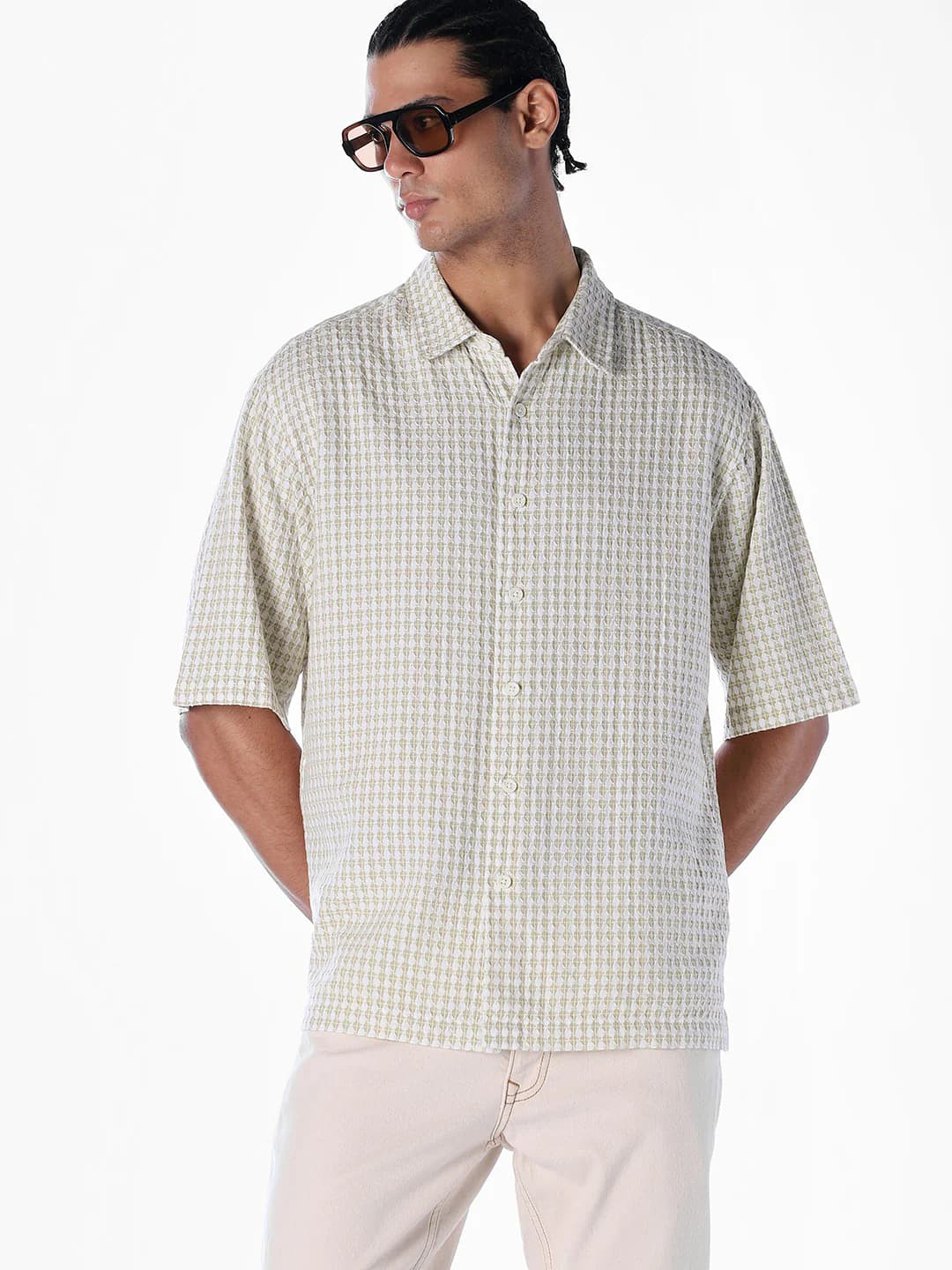 Men's White Casual Half Sleeves Printed Shirt