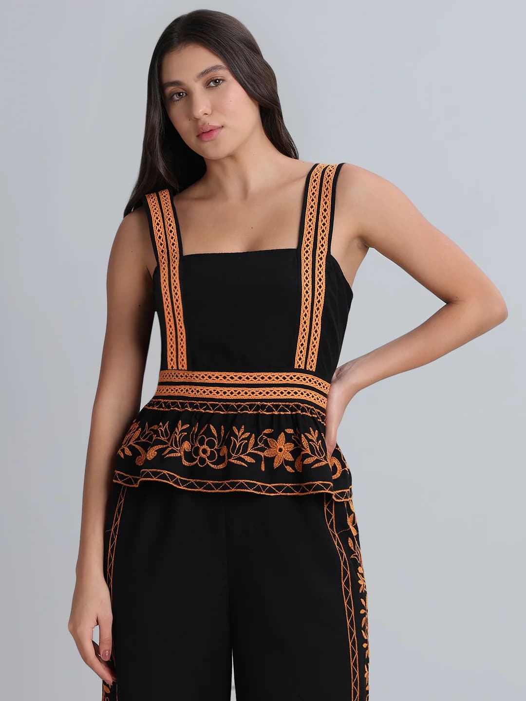 Women's Black Casual Sleeveless Self-Design Tops