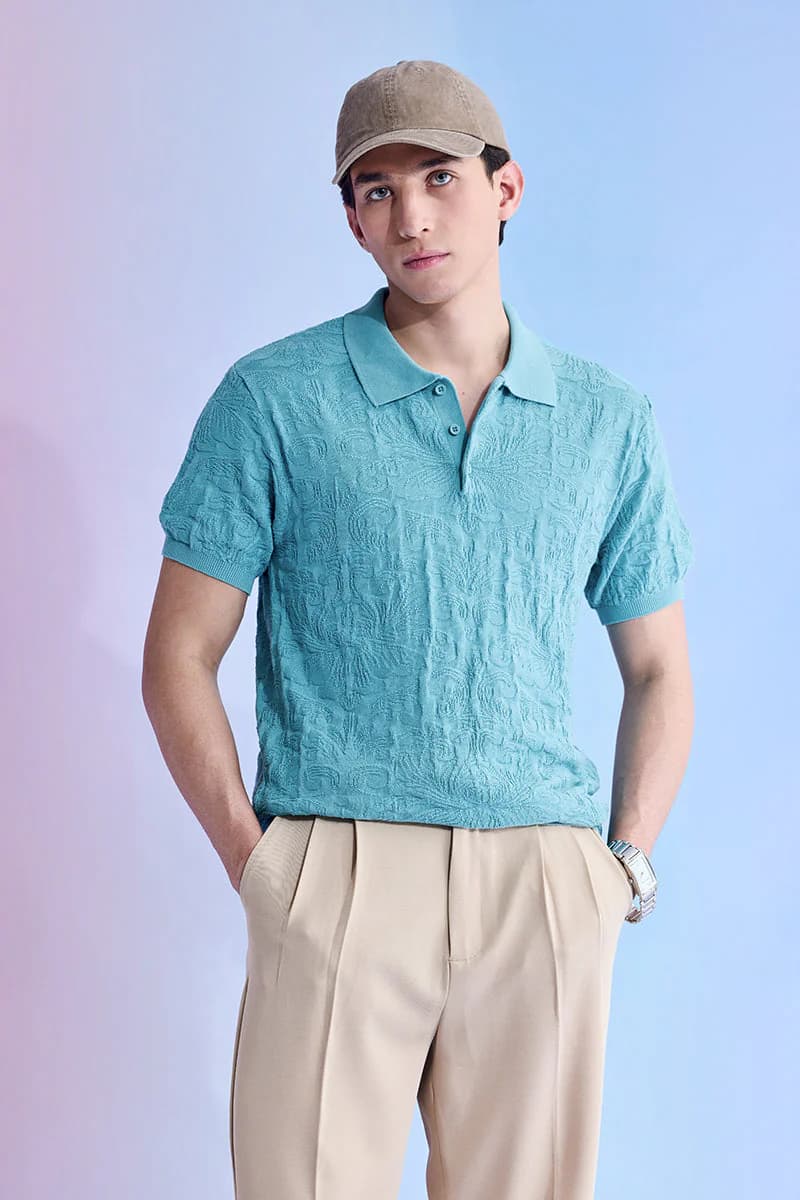 Men's Green Casual Regular Fit Textured Half Sleeves Polo Tshirt