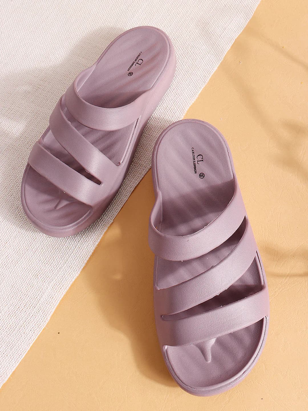 Women's Red Casual Round Toe Sandals