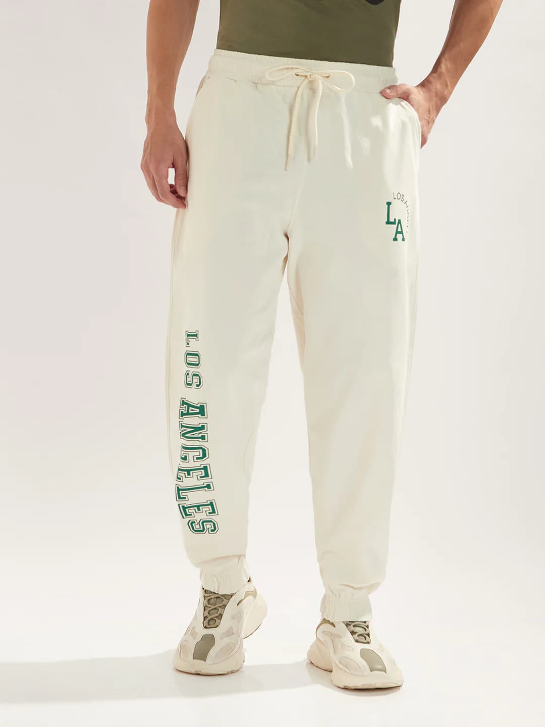 Men's White Casual Baggy Fit Mid Rise Jogger
