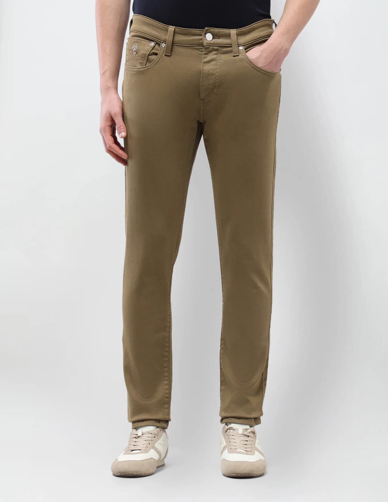 Men's Brown Casual Tapered Fit Mid Rise Non-Faded Jeans