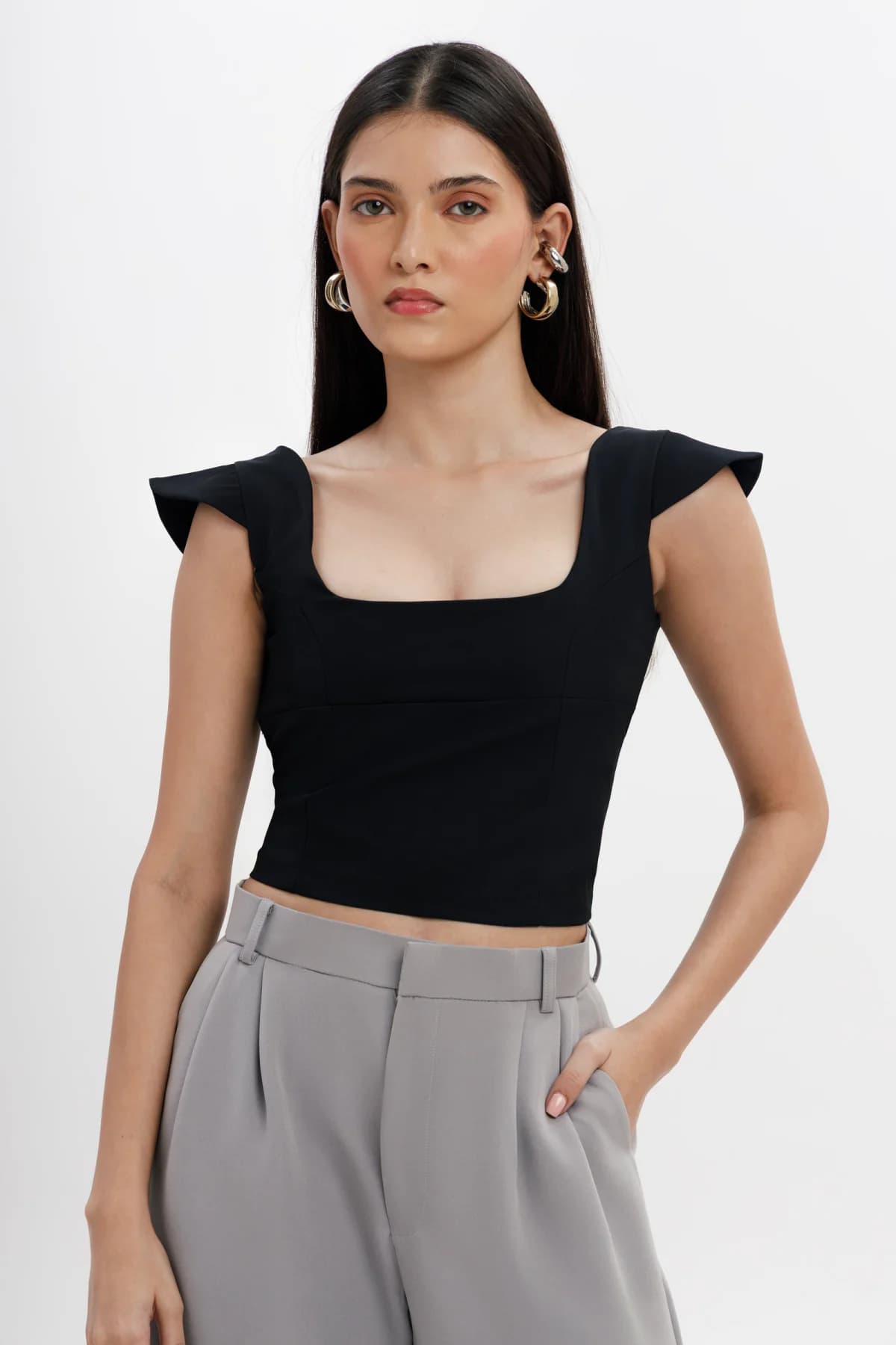 Women's Black Casual Solid Sleeveless Slim Fit Top