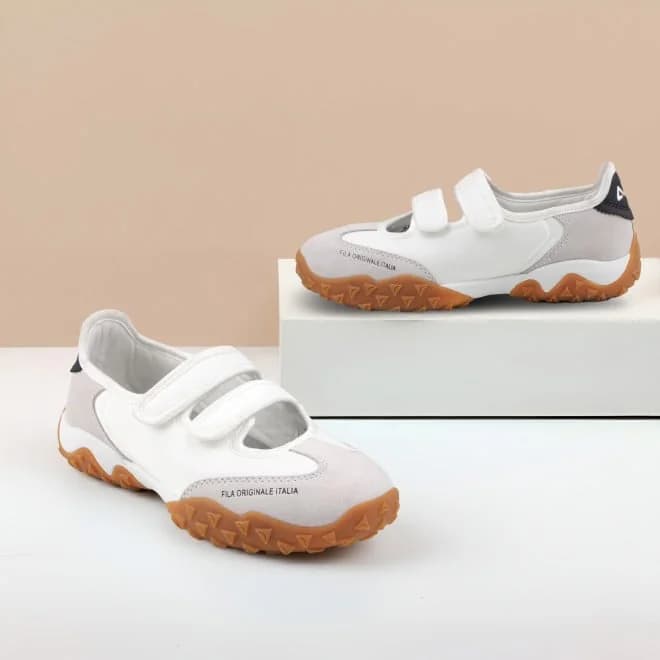 Women's White Sports Velcro Low-Top Walking Shoes