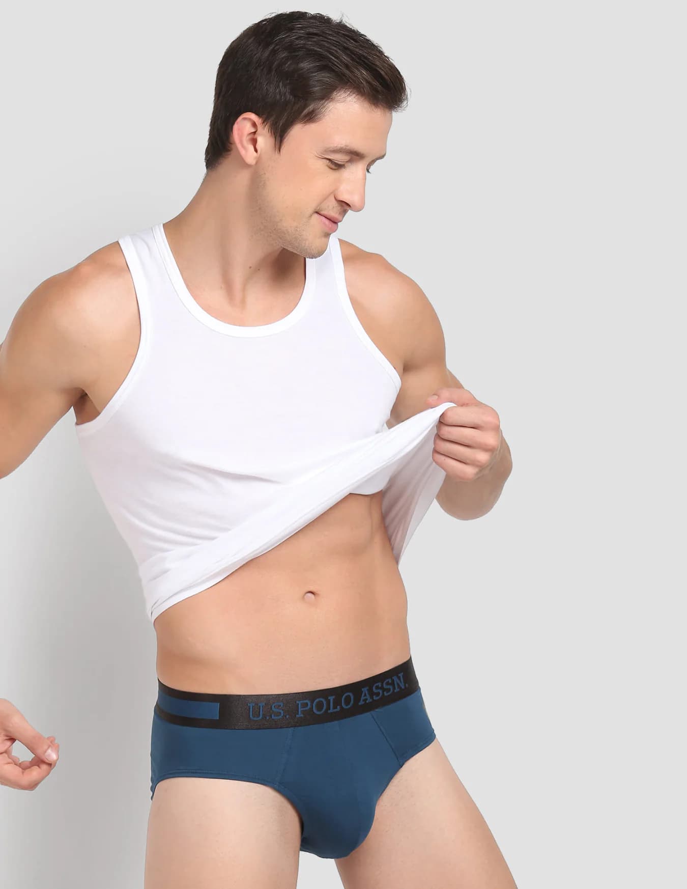 Men's Blue Regular Fit Mid Rise Briefs