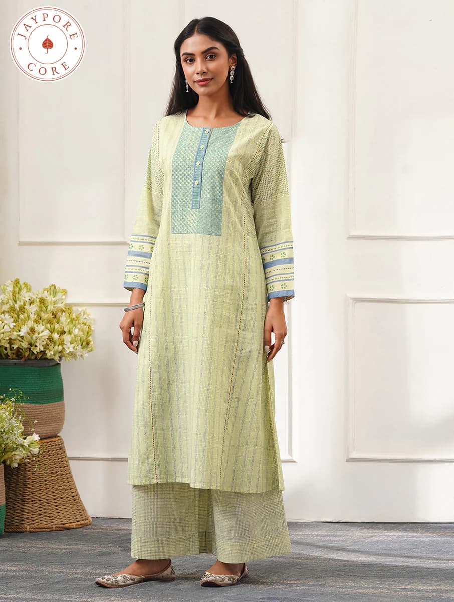 Women's Green Casual Regular Fit Printed Full Sleeves Kurta