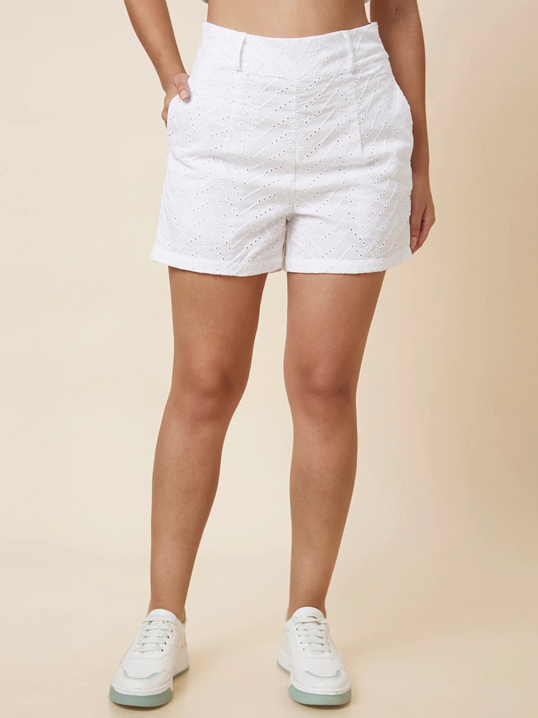 Women's White Casual Solid Regular Fit High Rise Schiffli Mini Shorts