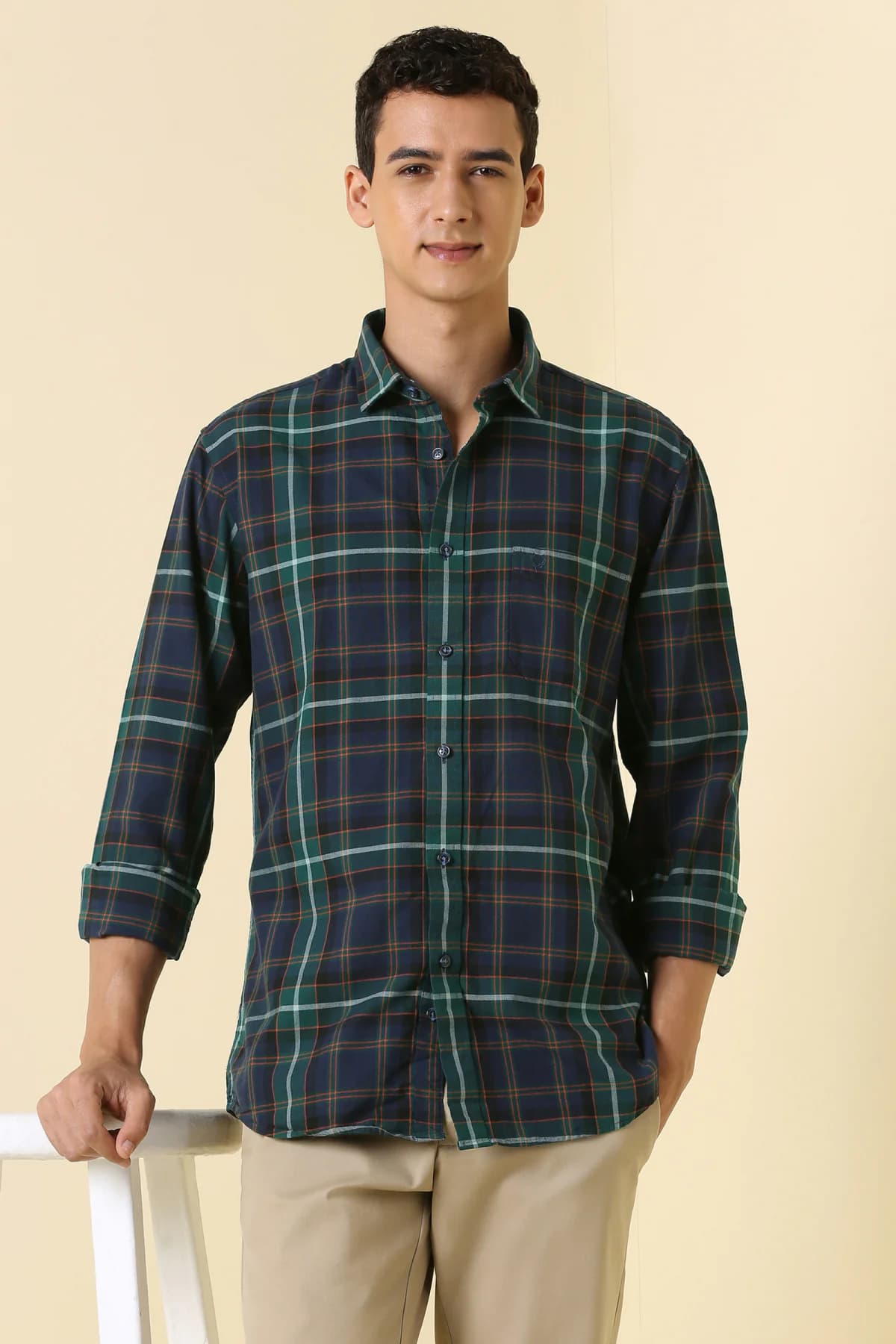 Men's Multicolor Casual Checked Regular Fit Full Sleeves Cotton Shirt