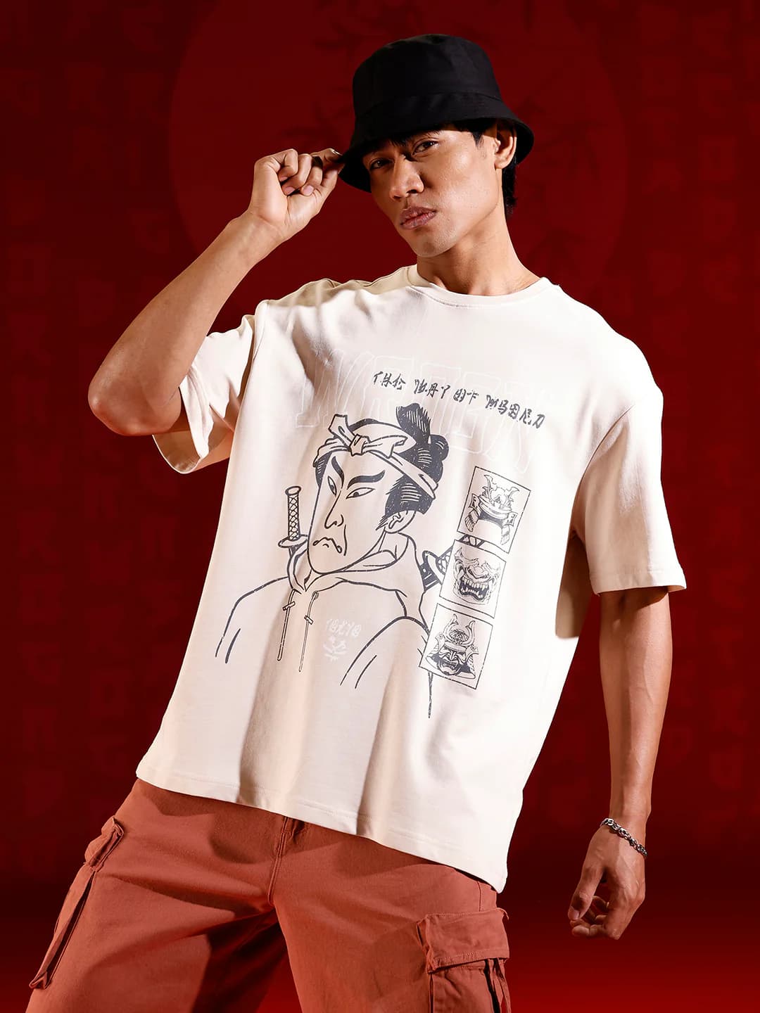 Men's Beige Casual Oversized Tshirt with Samurai Graphic Print