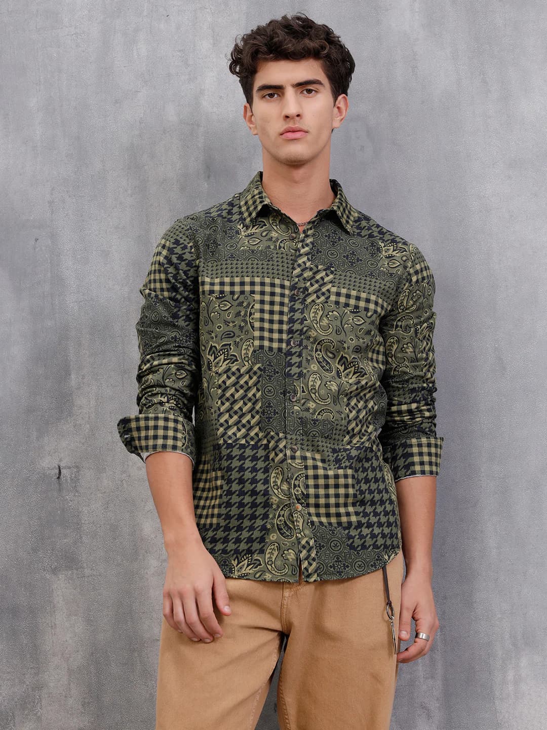 Men's Green Casual Corduroy Slim Fit Printed Shirt