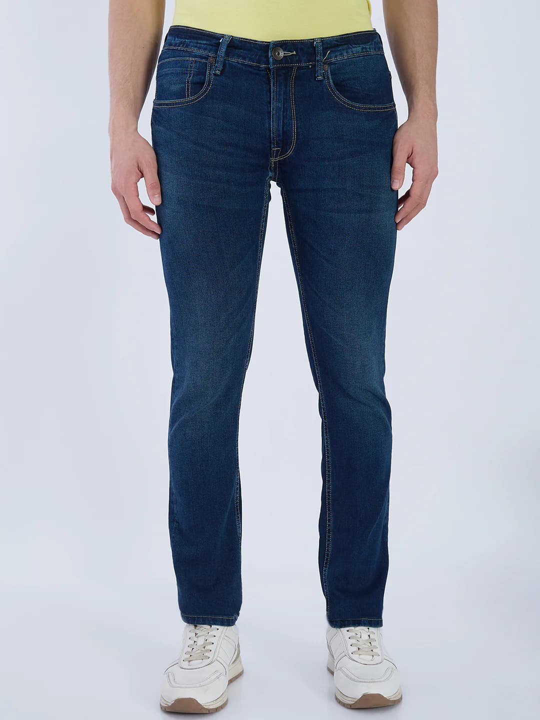 Men's Blue Casual Solid Slim Fit Mid Rise Jeans