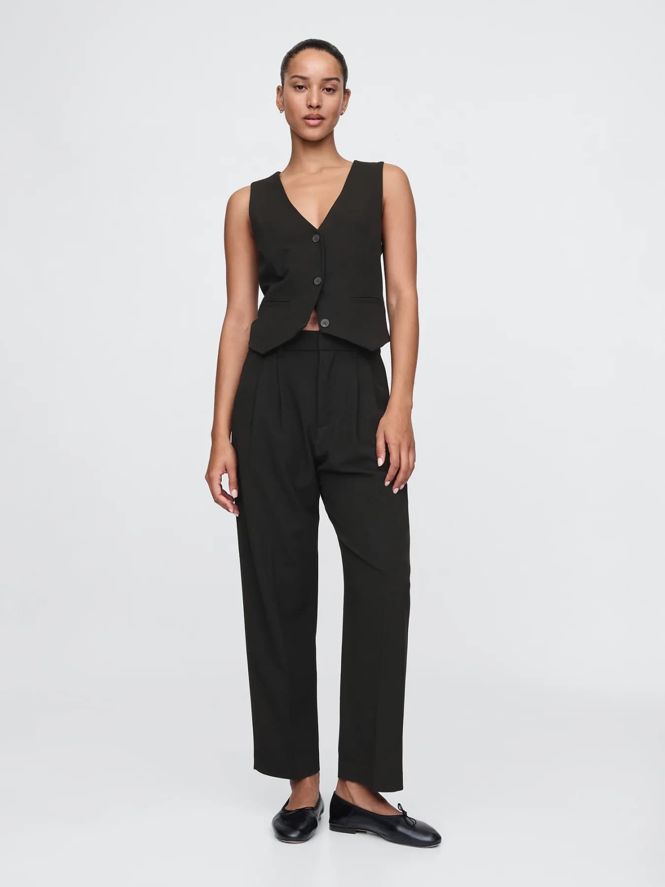 Women's Black Casual Solid Slim Fit Mid Rise Trouser
