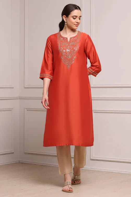Women's Orange Casual Three Quarter Sleeves Viscose Straight Kurta