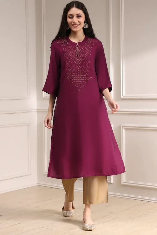 Women's Purple Casual Three Quarter Sleeves Viscose Straight Kurta