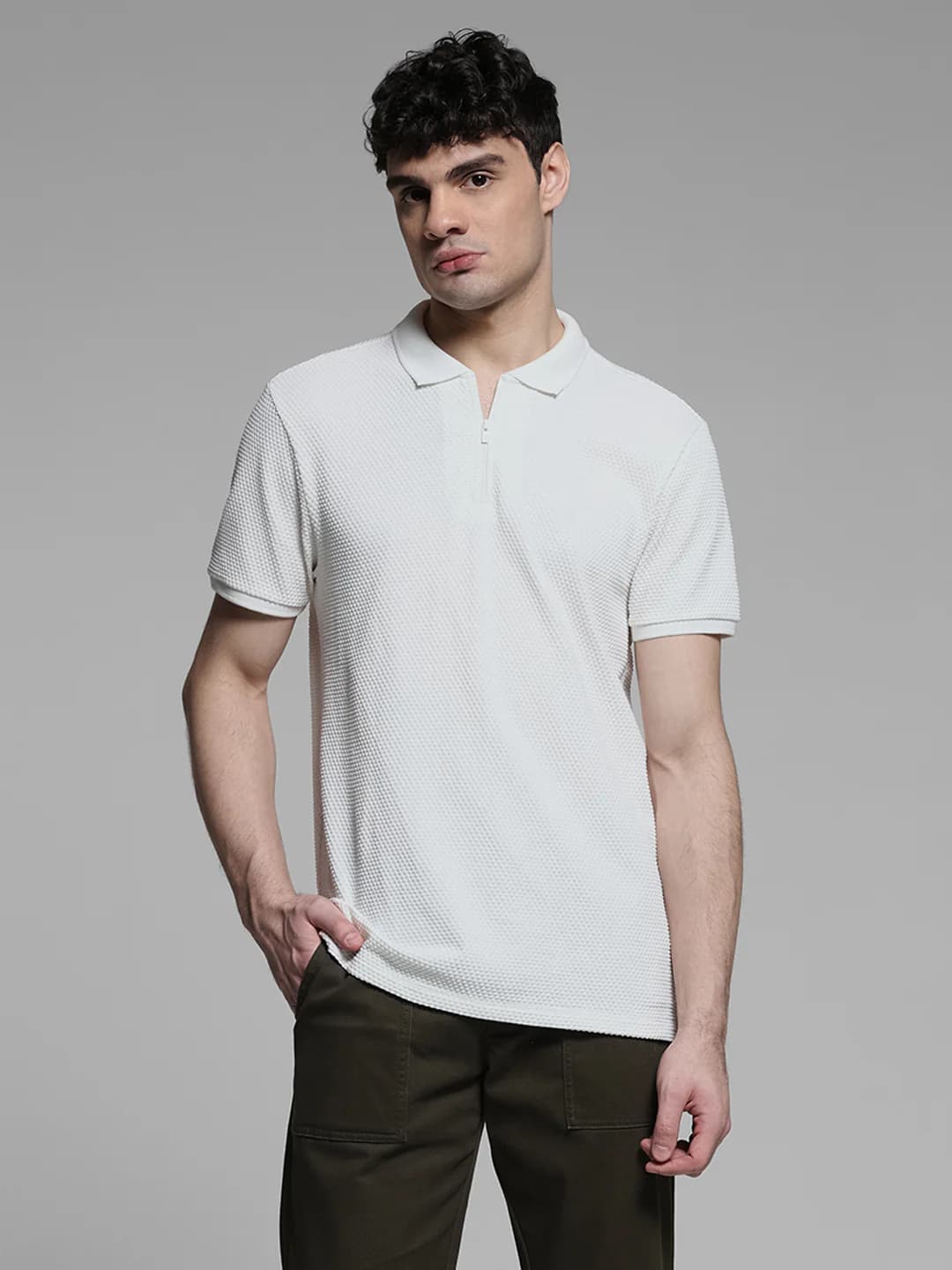 Men's White Casual Regular Fit Half Sleeves Polo Tshirt