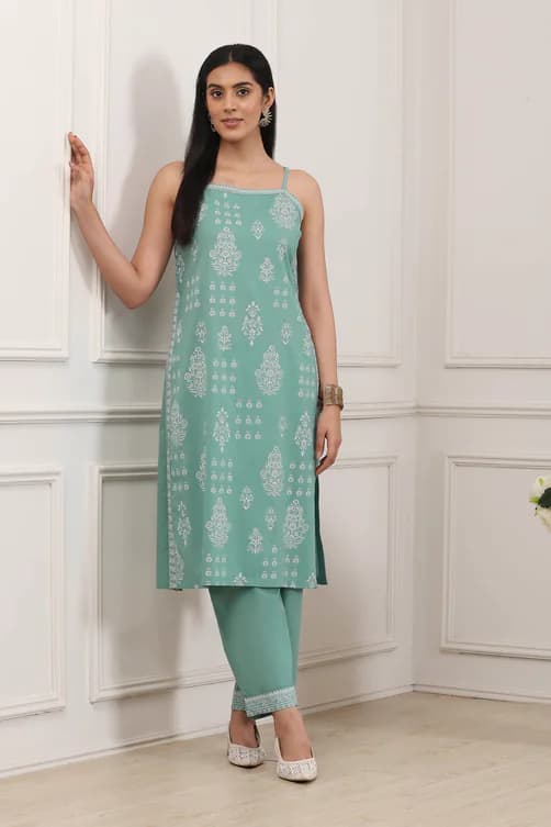Women's Green Casual Straight Kurta With Palazzos Cotton Salwar Suit