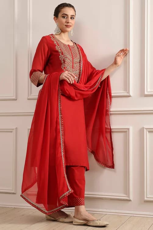 Women's Red Casual Straight Kurta With Palazzos Polyester Salwar Suit