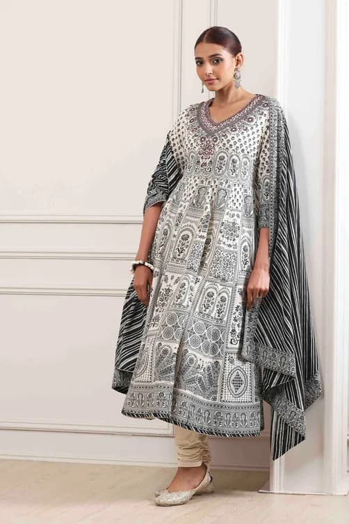 Women's White Casual A-Line Kurta With Churidar Cotton Salwar Suit