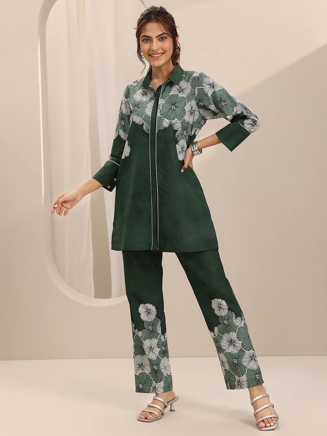 Women's Green Floral Printed Shirt With Floral Printed Trouser