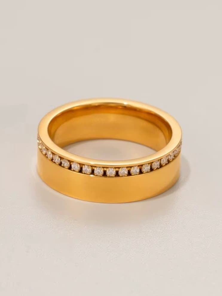 Women's Nox Minimal Zircon Band Ring in Gold Tone