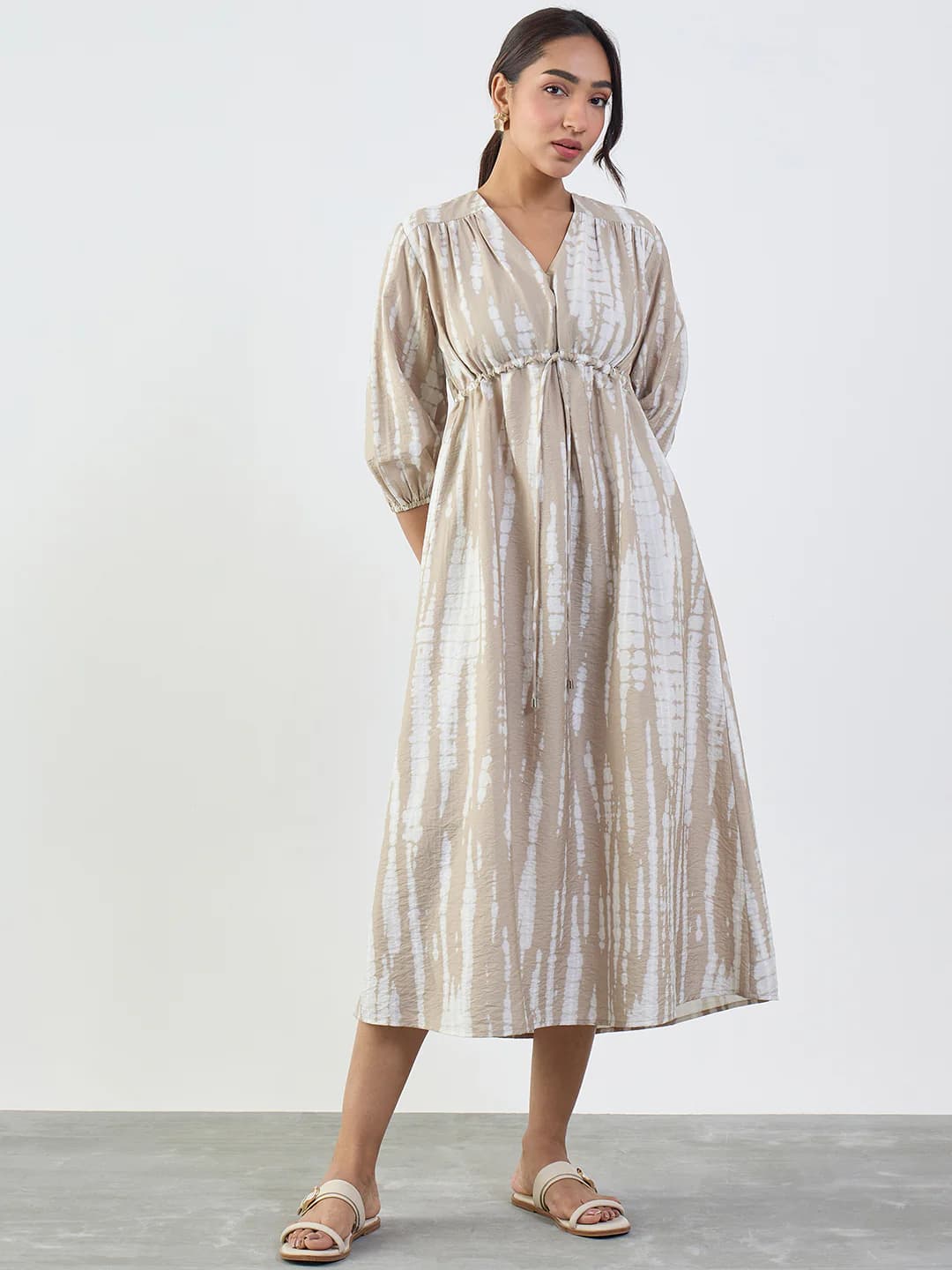 Women's Beige Casual Tie-Dye Fit & Flared V-Neck Dress
