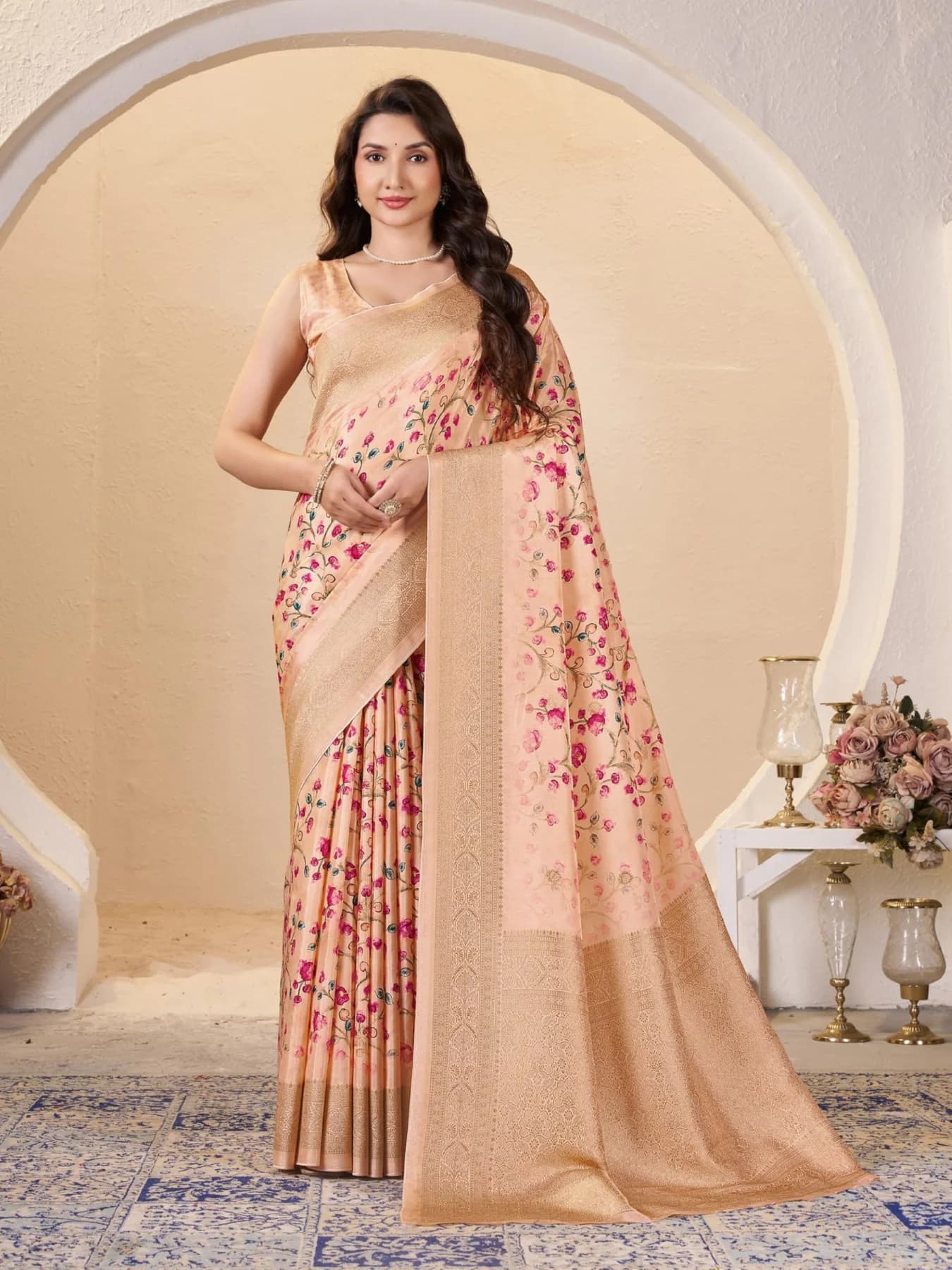 Women's Silk Floral Woven Jacquard Beige Banarasi Saree with Unstitched Blouse Piece