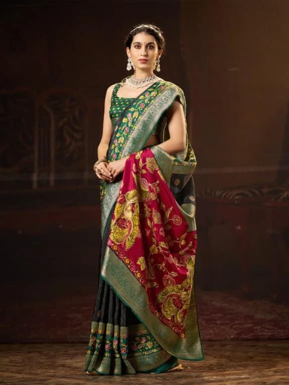 Women's Viscose Jacquard Floral Woven Green Banarasi Saree with Unstitched Blouse Piece