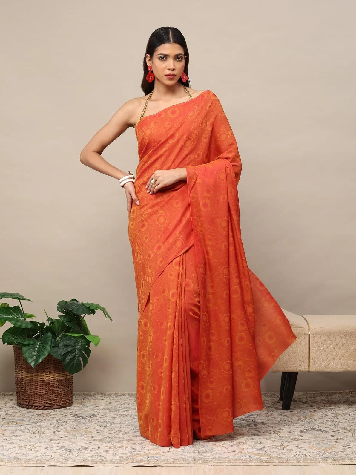 Women's Silk Blend Geometric Orange Printed Saree