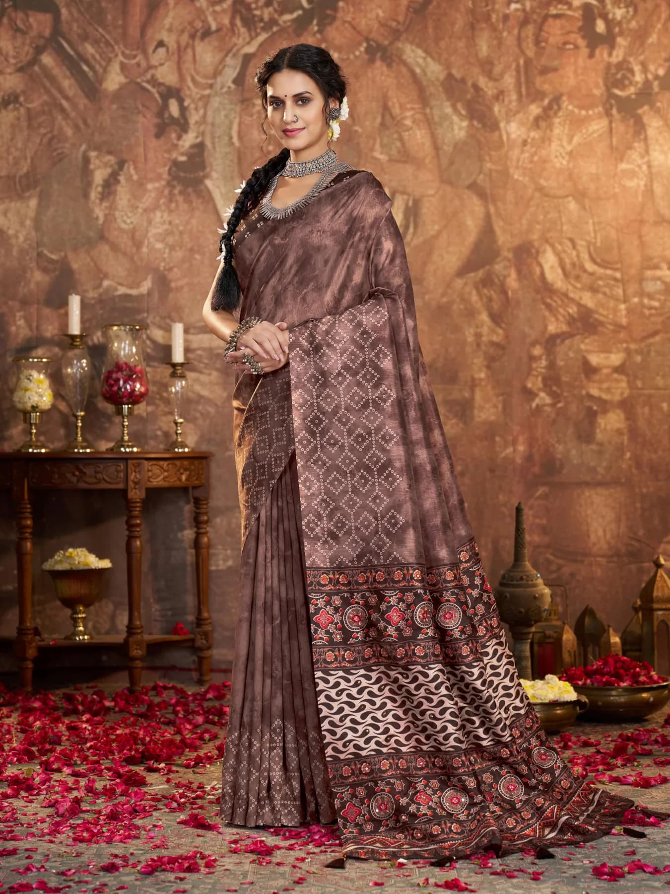 Women's Abstract and Geometric Print Brown Art Silk Saree with Unstitched Blouse