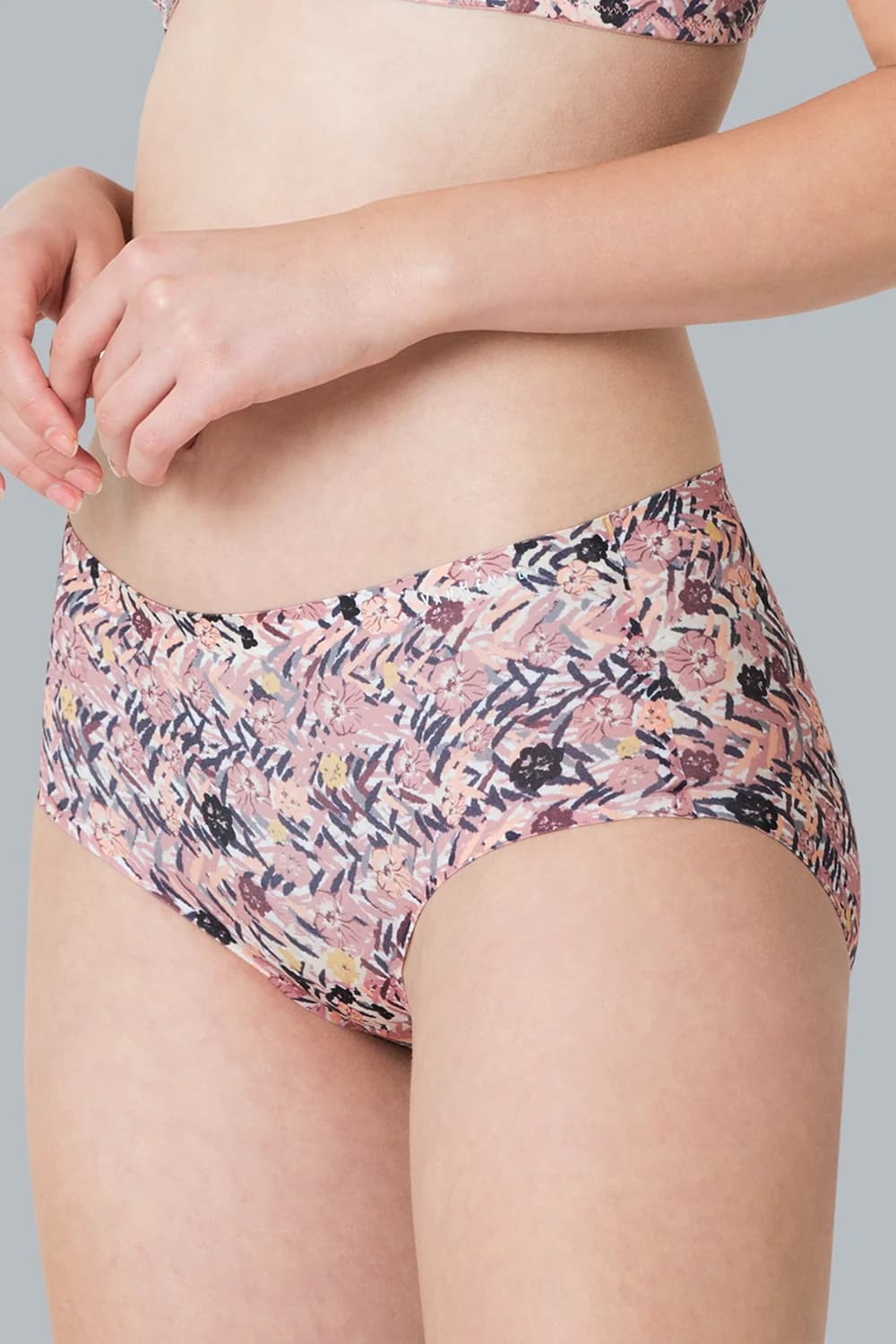 Women's Multicolor Brush Stroke AOP Allover Print No Visible Panty Line Easy Stain Release Gusset Invisilite Hipster Panty