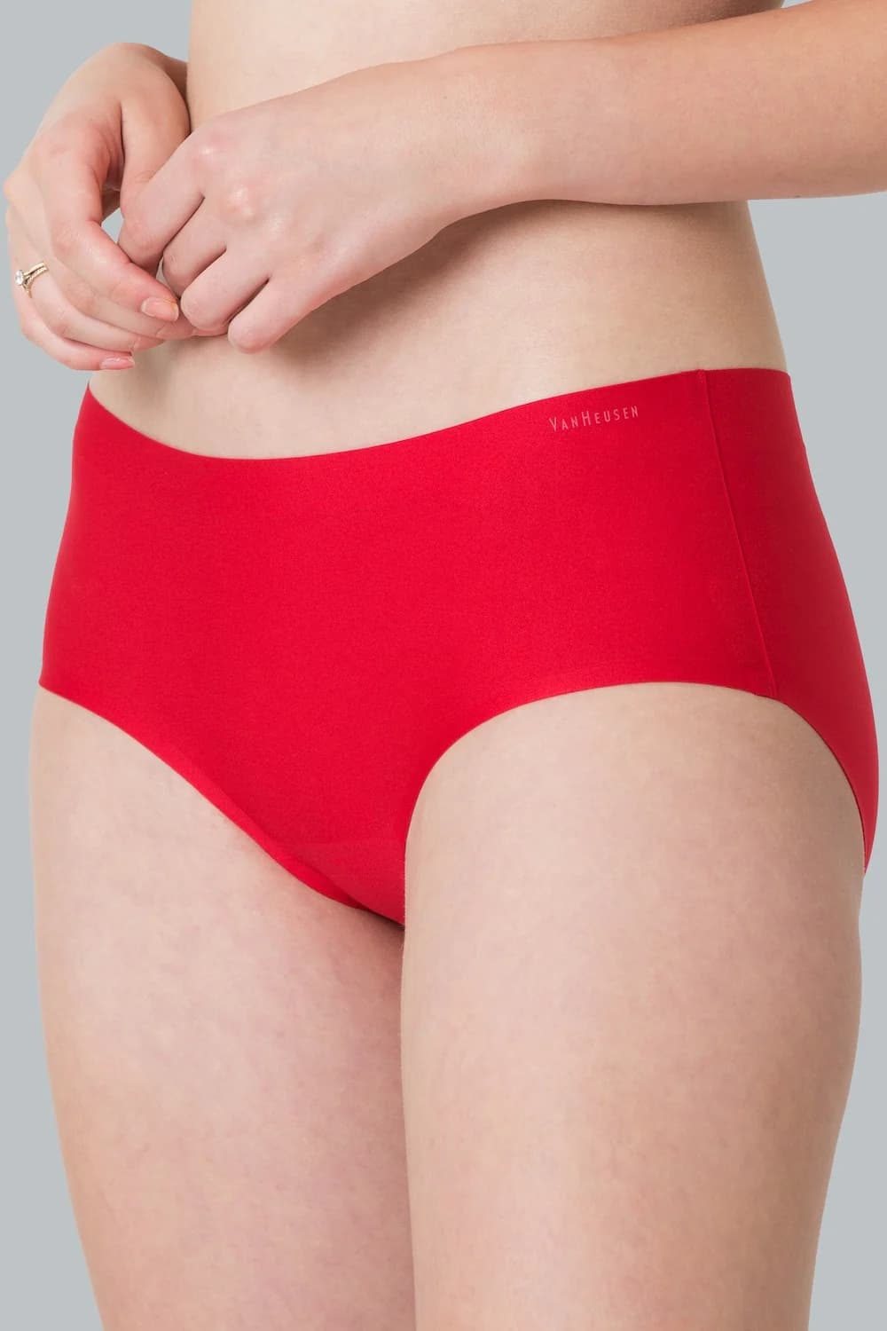Women's Red Seamless Invisilite Hipster Panty