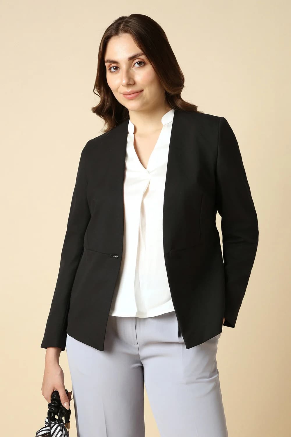 Women's Black Formal Regular Fit Polyester Full Sleeves Blazer