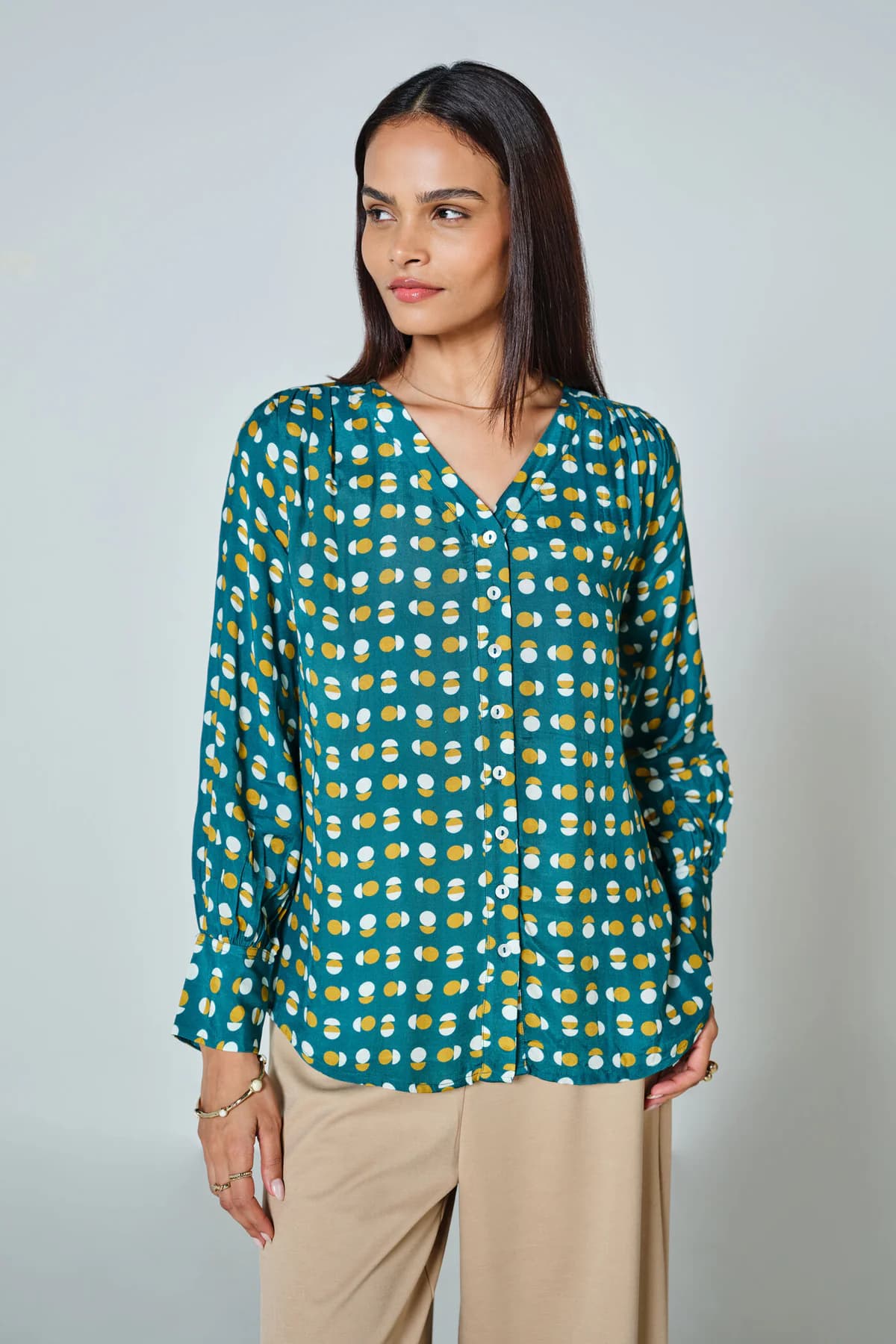 Women's Green Casual Full Sleeves Shirt