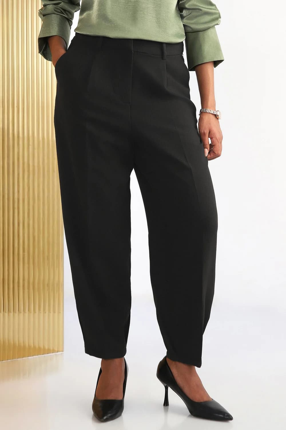 Women Black Formal Regular Fit Mid Rise Trouser