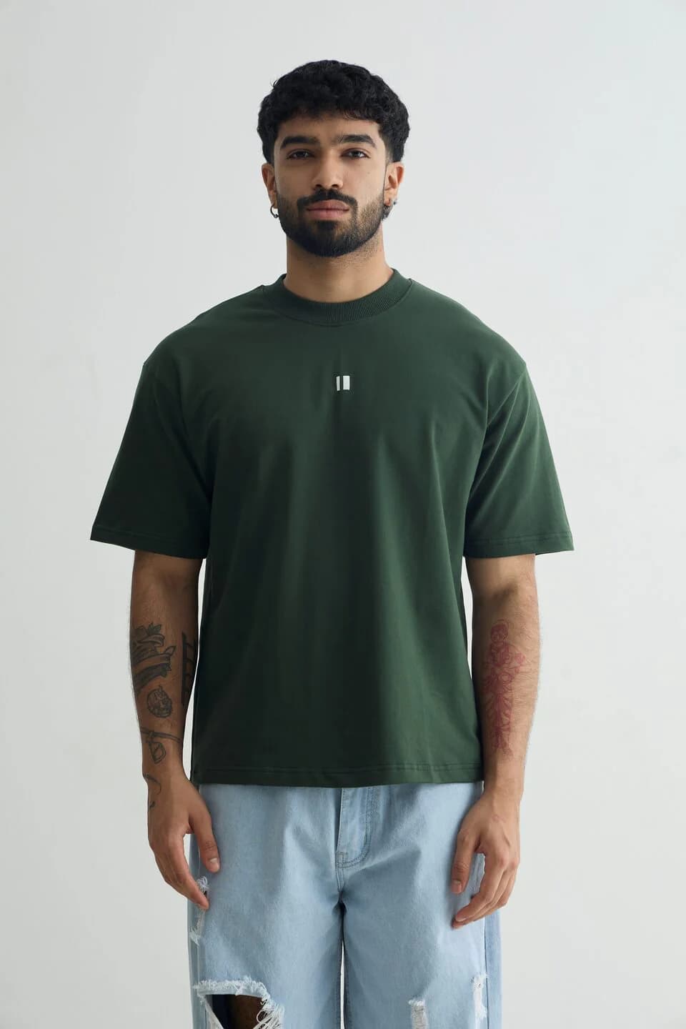 Unisex Green Casual Solid Round Neck Oversized Fit Tshirt