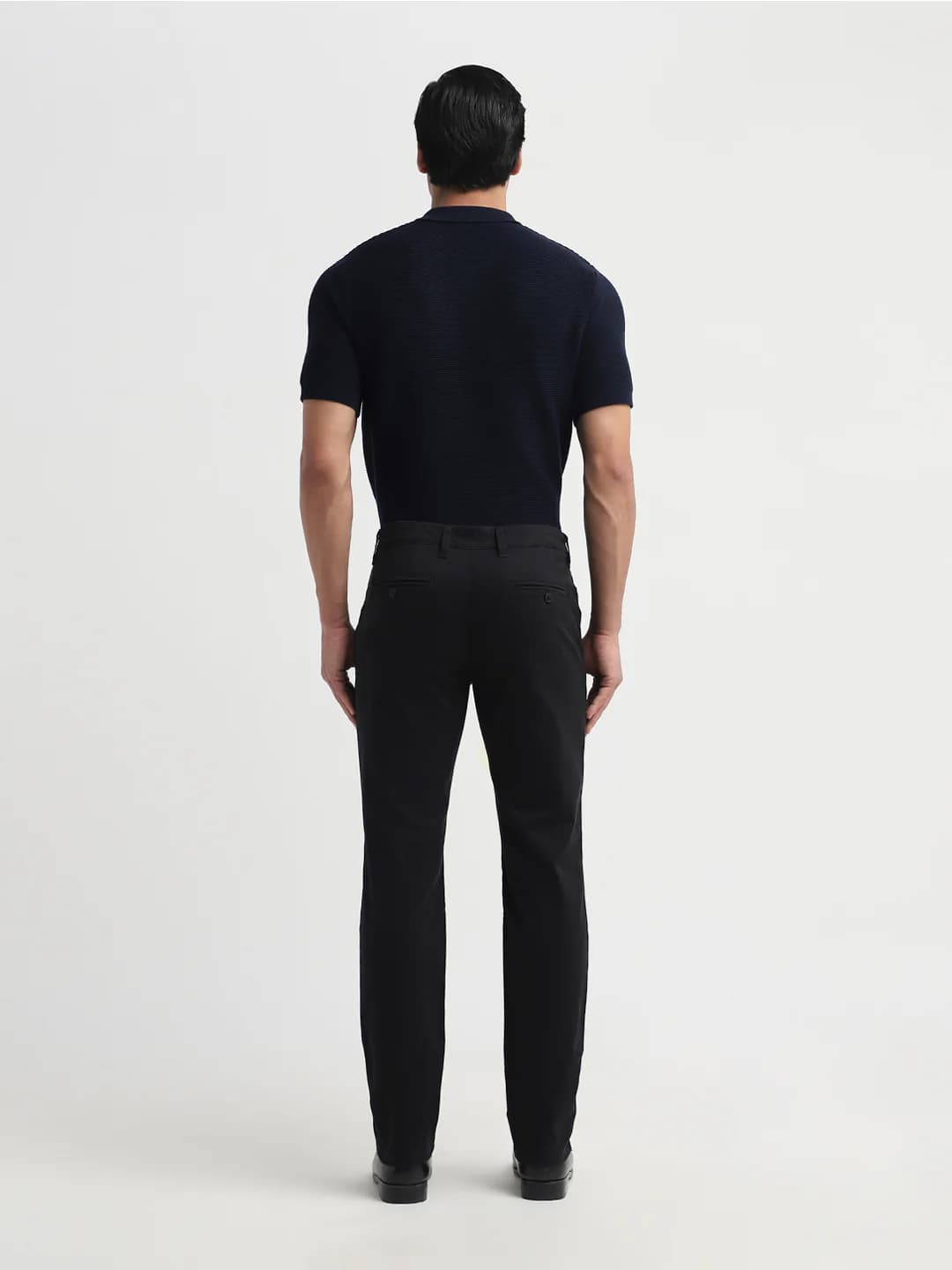Men's Black Formal Slim Fit Mid Rise Chinos