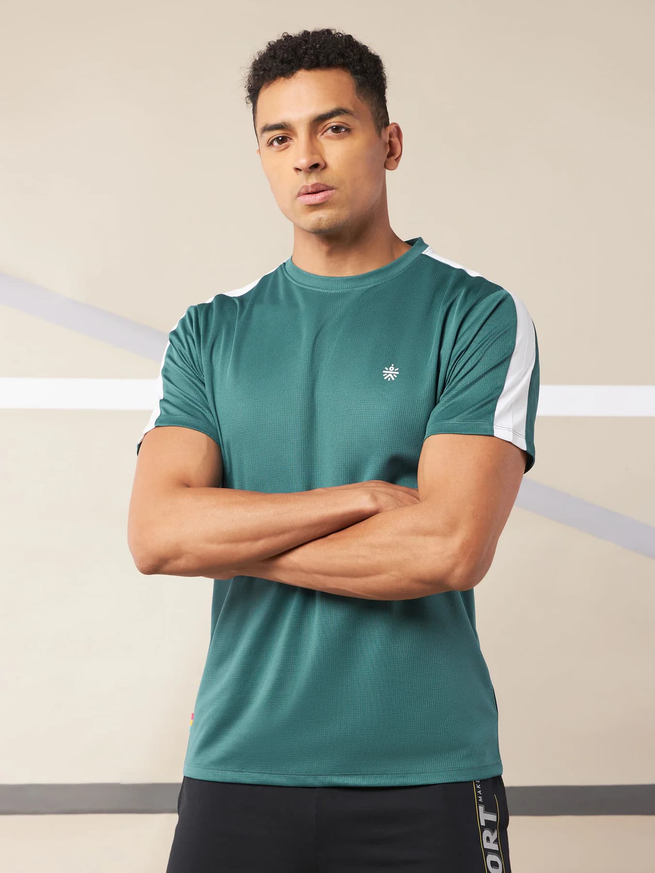 Men's Green Shoulder Pop Active Tshirt