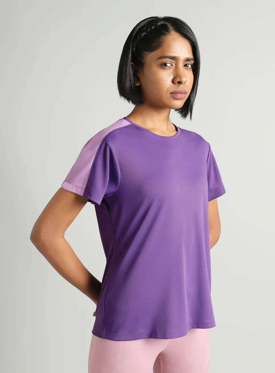 Women's Purple Sports Colorblocked Shoulder Pop Active Tshirt