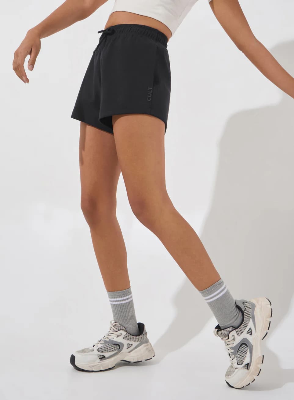 Women's Black Casual Solid Regular Fit Ultra Luxe Classic Shorts