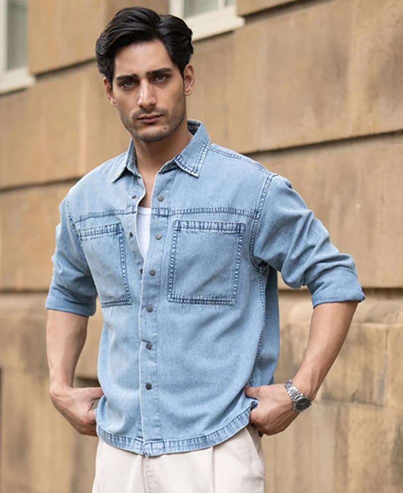 Men's Blue Casual Solid Regular Fit Shirt