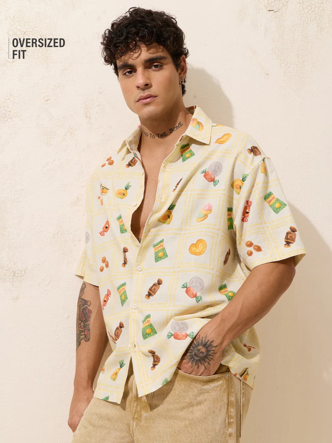 Men's Off White Casual Oversized Fit Half Sleeves Shirt